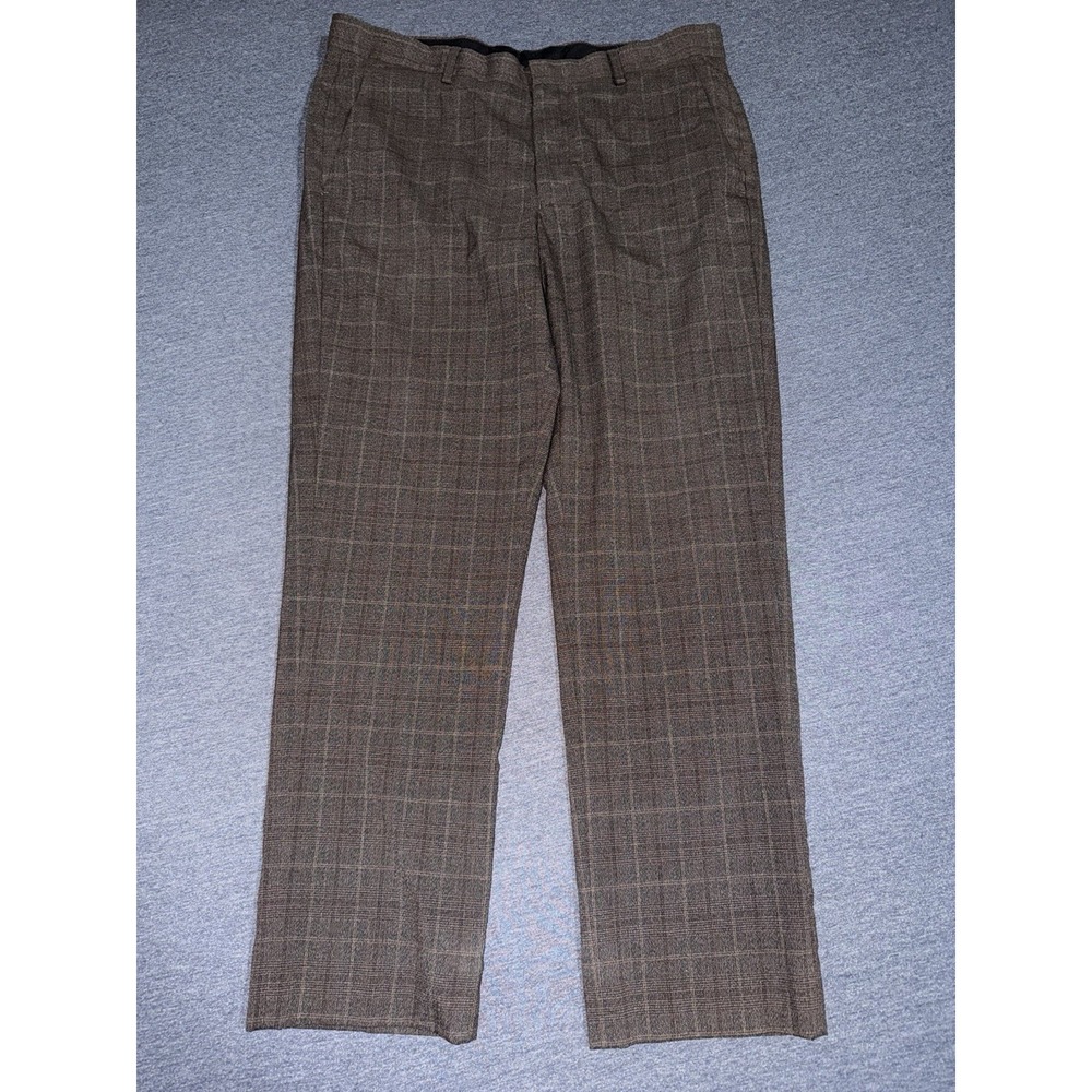Dress Pants in Brown color